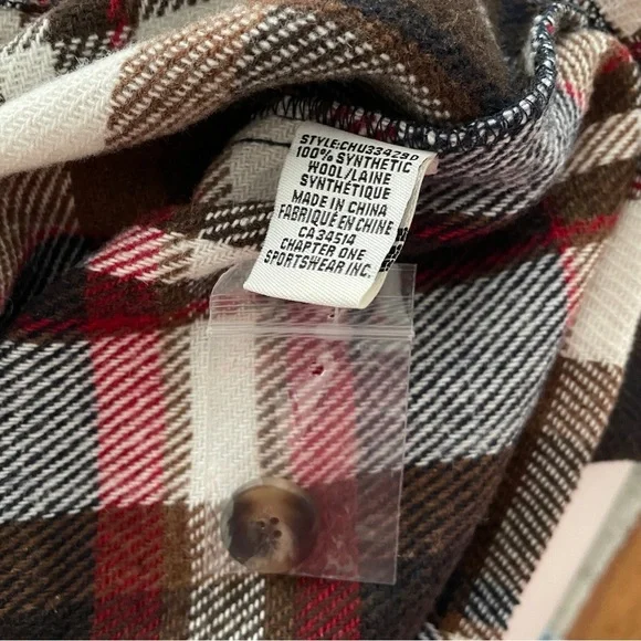 NWT Cropped Plaid Shacket Button Up Top (C by One Brand) size XS - Picture 3 of 4